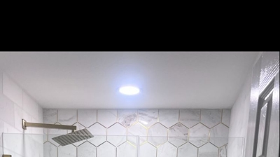 Frameless Shower Glass Photo